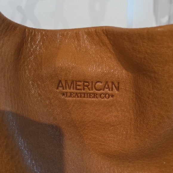 American Leather Co. Lenox Triple Entry Leather Sa - Picture 2 of 16